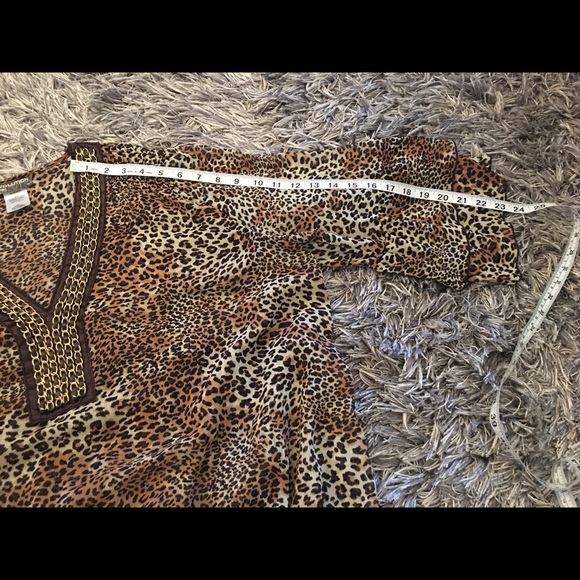 🐆🖤Sheer Leopard Print Top w/Leather/Chain Deco - Picture 7 of 8